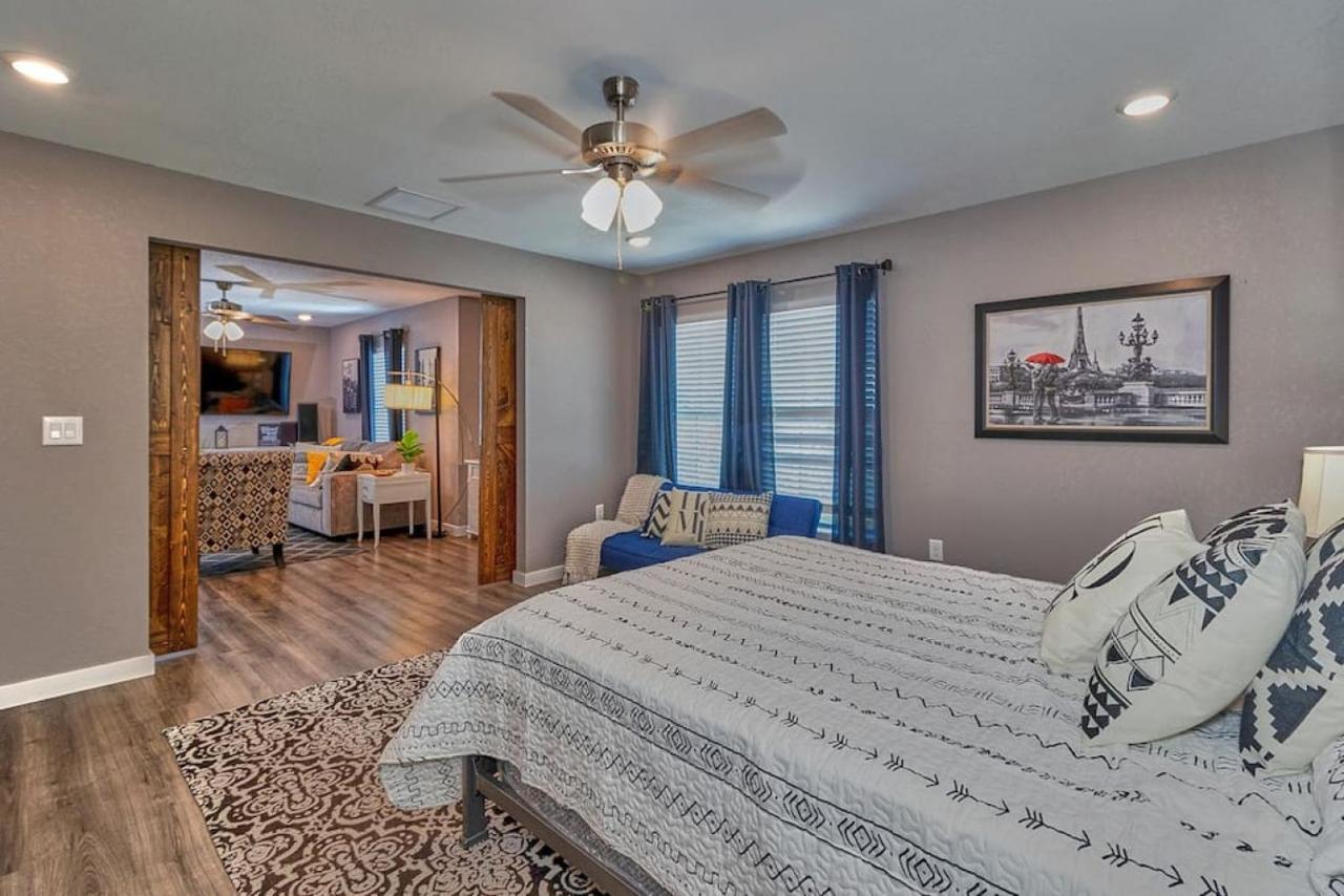 Cozy Haven Attached To Million Home - South Tampa Exterior foto
